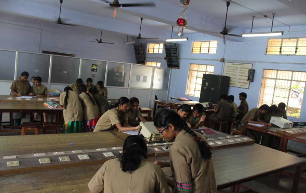 VLSI & Embedded Systems Circuit Lab